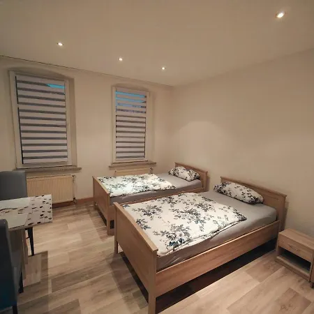 Citywohnung - Geraeumige Ideal Fuer Arbeit & Freizeit * Merseburg