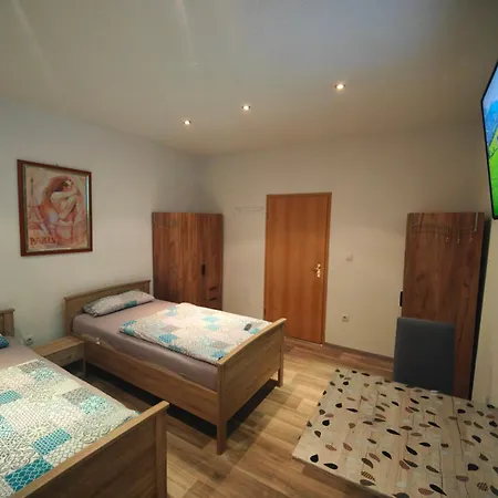 Citywohnung - Geräumige Ideal Für Arbeit&freizeit Apartment
